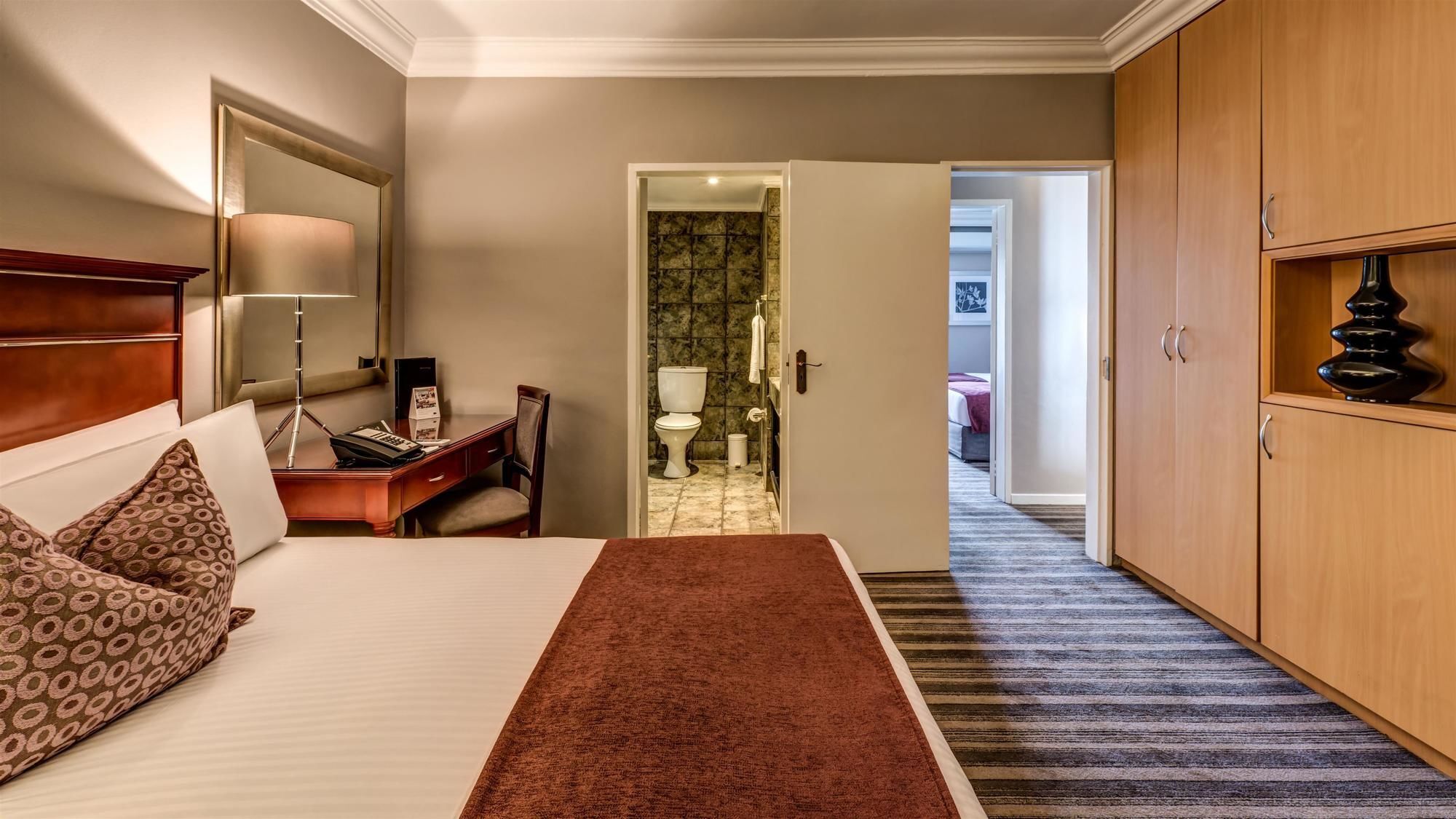 Southern Sun Katherine Street جوهانسبورغ المظهر الخارجي الصورة