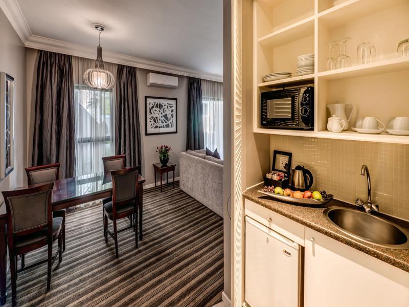 Southern Sun Katherine Street جوهانسبورغ المظهر الخارجي الصورة