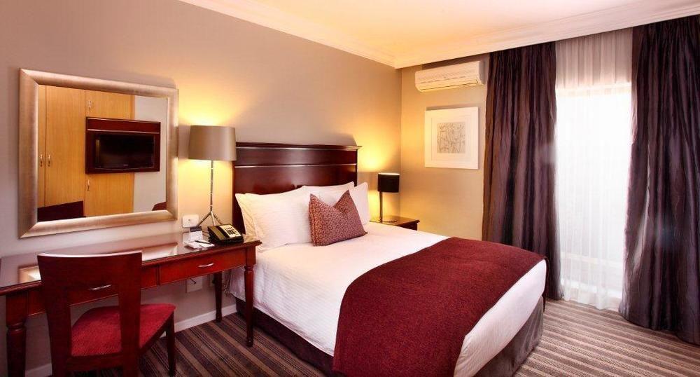 Southern Sun Katherine Street جوهانسبورغ المظهر الخارجي الصورة